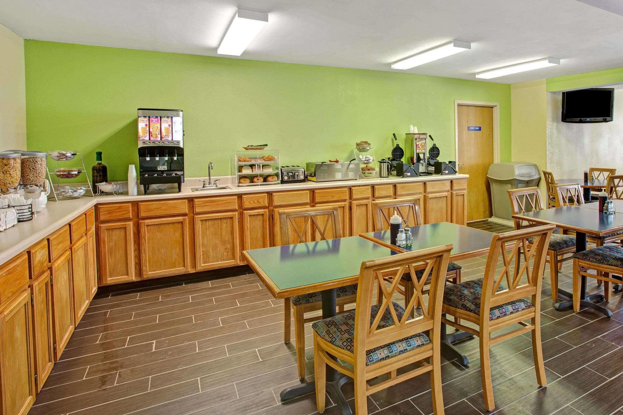 Microtel Inn & Suites By Wyndham Statesville Zewnętrze zdjęcie