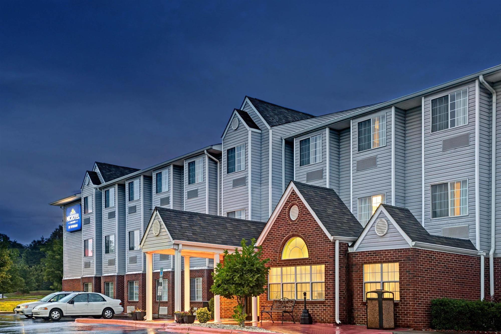 Microtel Inn & Suites By Wyndham Statesville Zewnętrze zdjęcie
